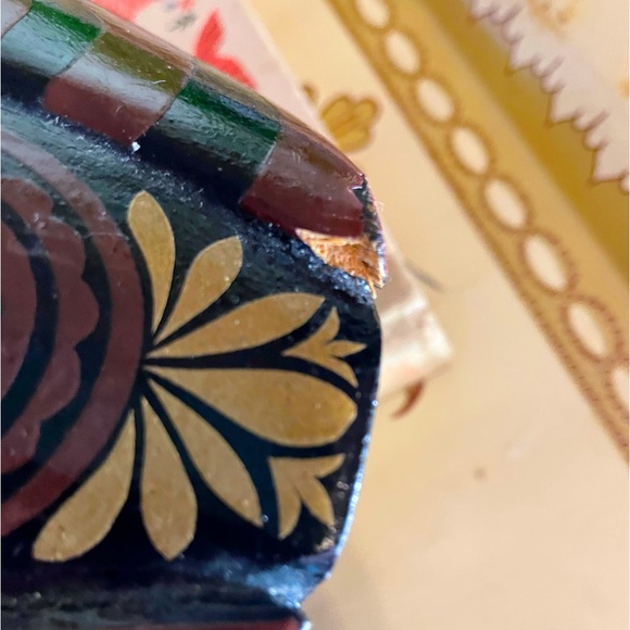 Vintage Hand Painted Wooden Duck Decor 🦆 - Picture 4 of 6